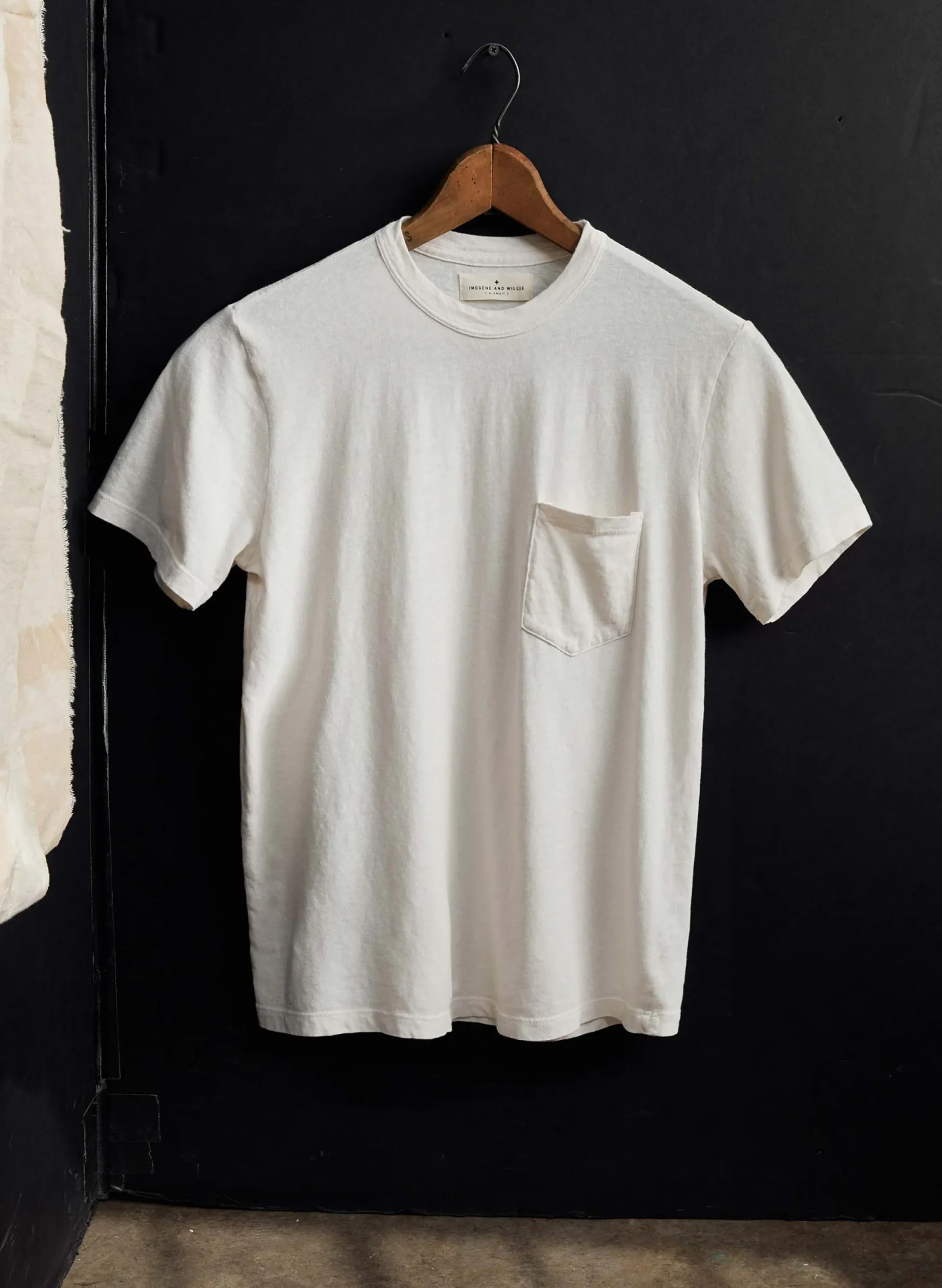 imogene + willie Classic Knit Pocket Tee| T-Shirts