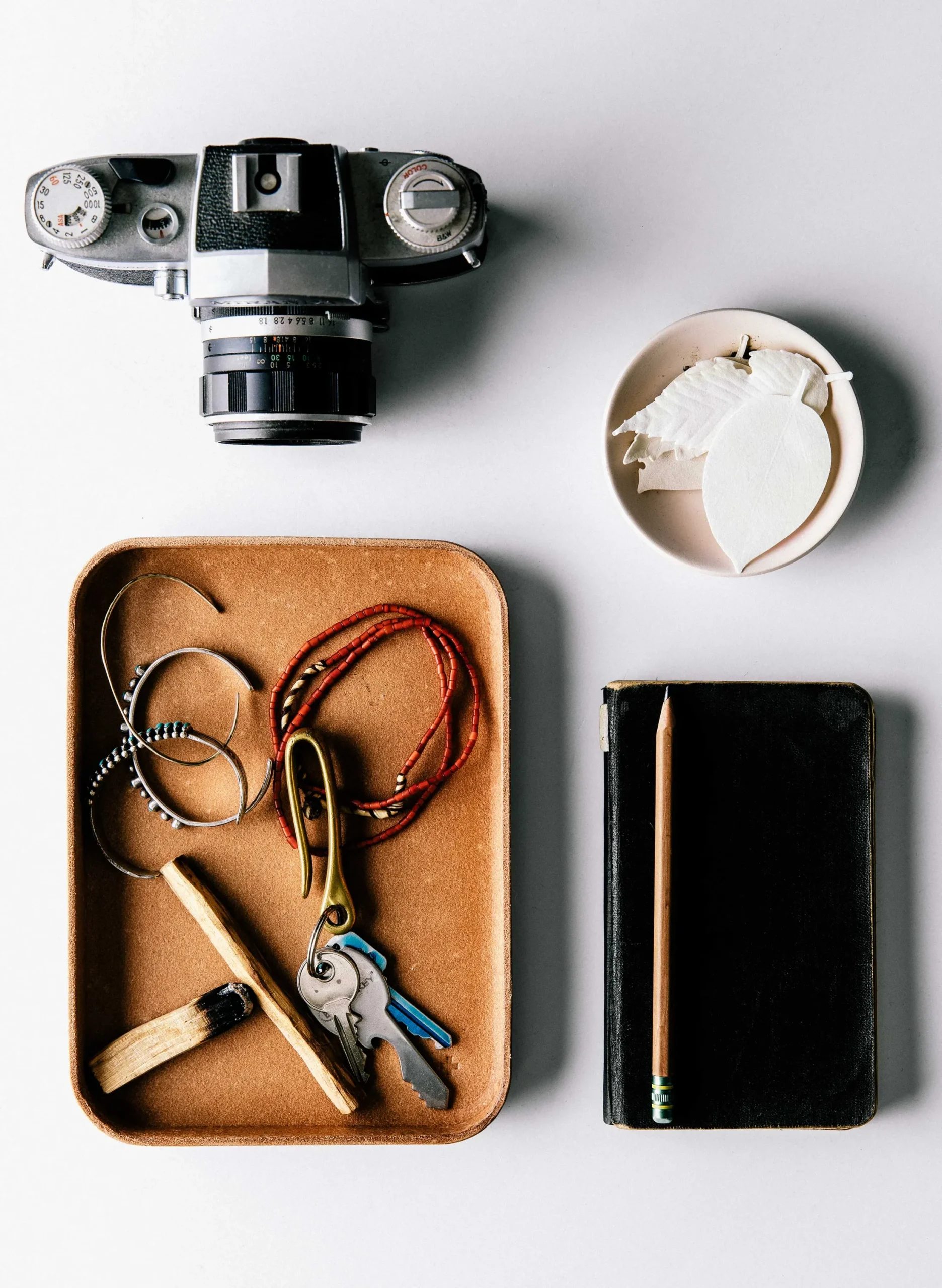 imogene + willie Emil Erwin Natural Leather Tray|Women Accessories|Accessories