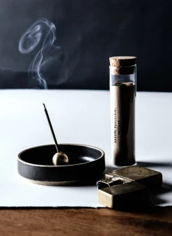 imogene + willie Hasami Incense Holder Set With Aloeswood|Women Home Goods|Home Goods
