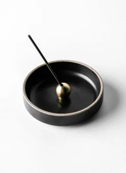 imogene + willie Hasami Incense Holder Set With Aloeswood|Women Home Goods|Home Goods