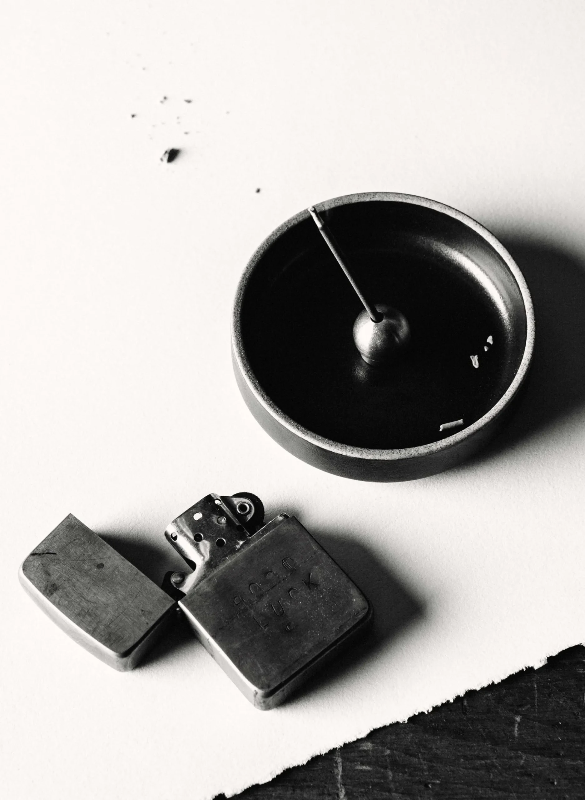 imogene + willie Hasami Incense Holder Set With Aloeswood|Women Home Goods|Home Goods