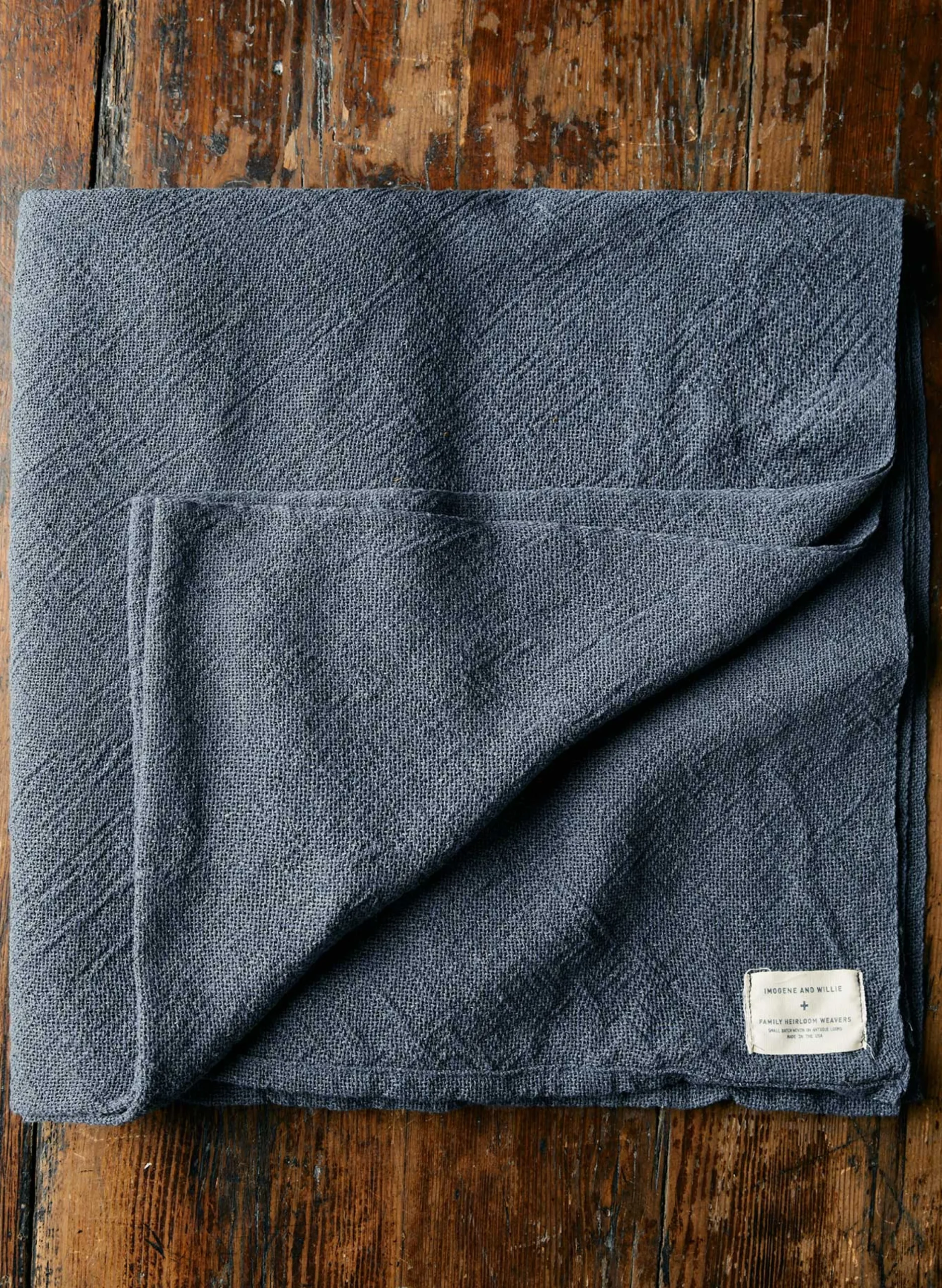 imogene + willie I+w X Family Heirloom Weavers Cotton Throw In Indigo|Women Home Goods|Home Goods