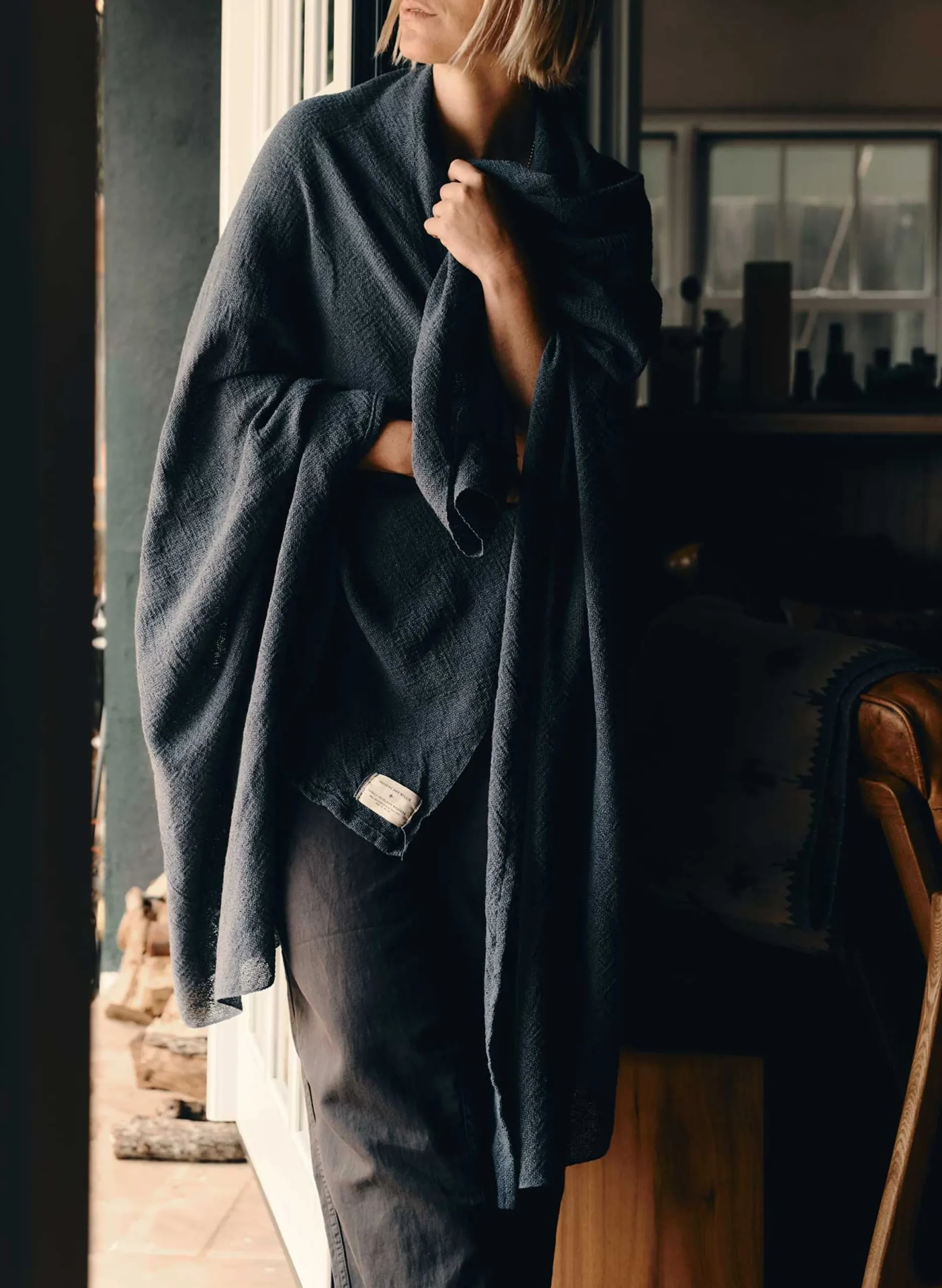 imogene + willie I+w X Family Heirloom Weavers Cotton Throw In Indigo|Women Home Goods|Home Goods