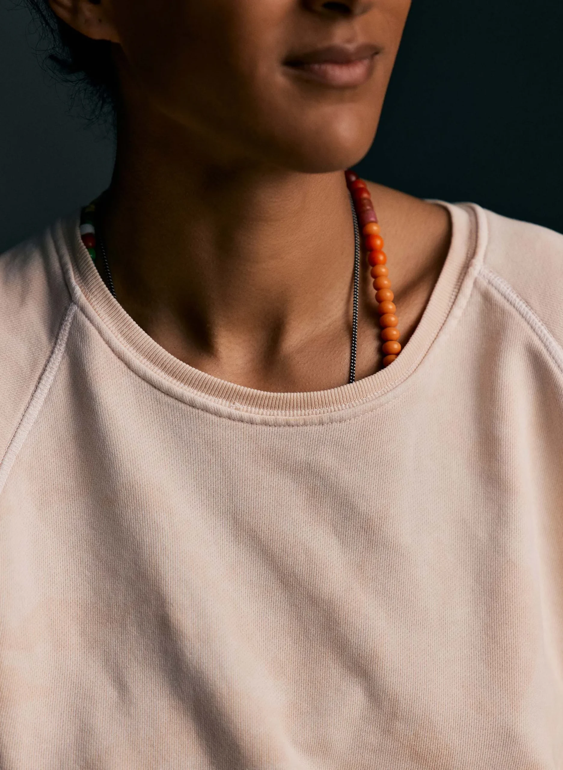 imogene + willie Lana Raglan Sweatshirt In Faded Pink|Women Knits & Sweaters