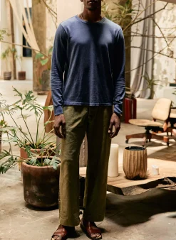 imogene + willie Long Sleeve Faded Steel Crew| T-Shirts