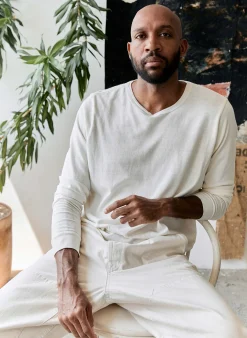 imogene + willie Long Sleeve Vintage White Crew| T-Shirts