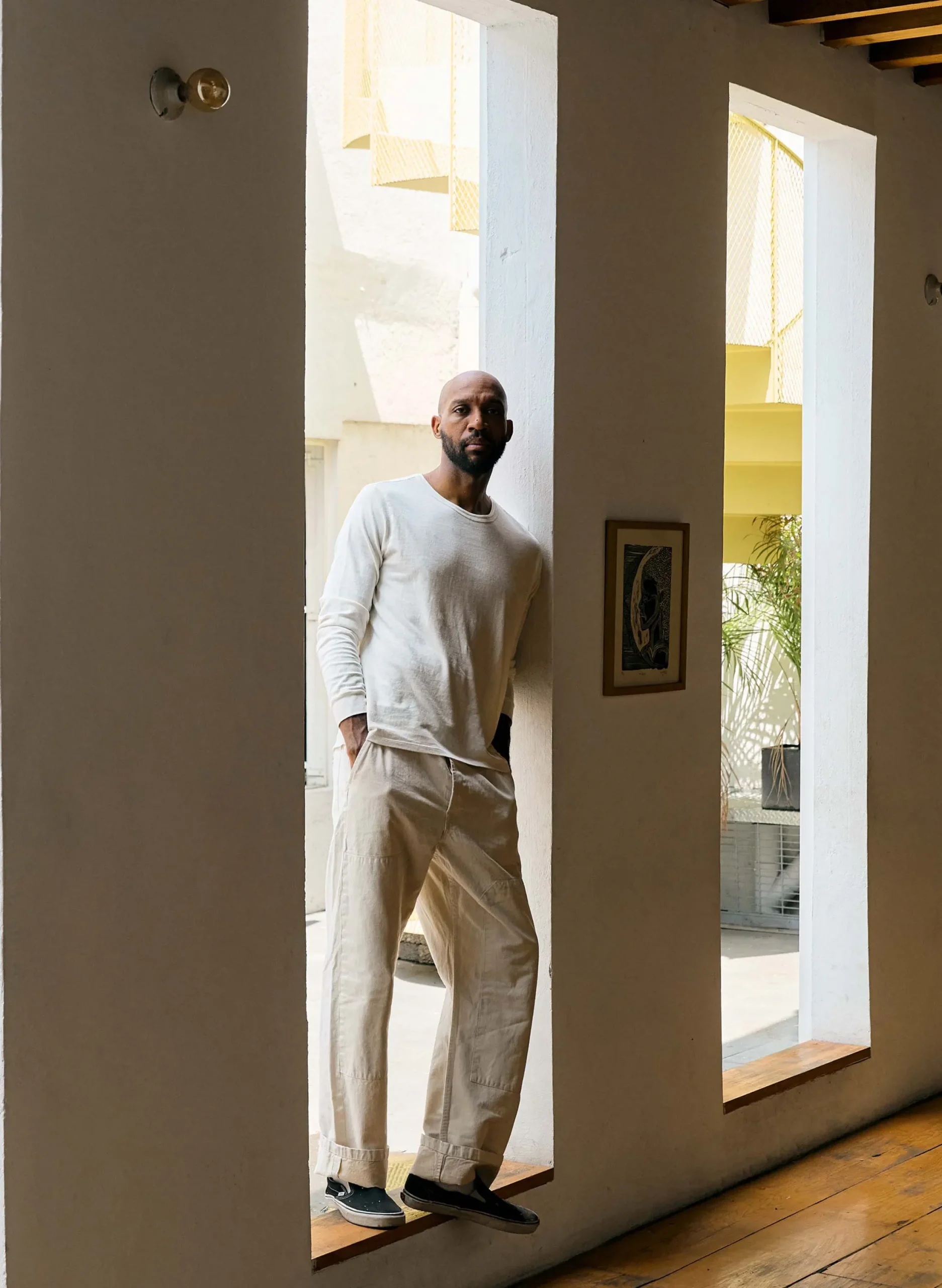 imogene + willie Long Sleeve Vintage White Crew| T-Shirts