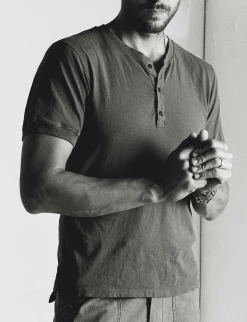 imogene + willie S/s Henley In Faded Black| Knits & Sweaters