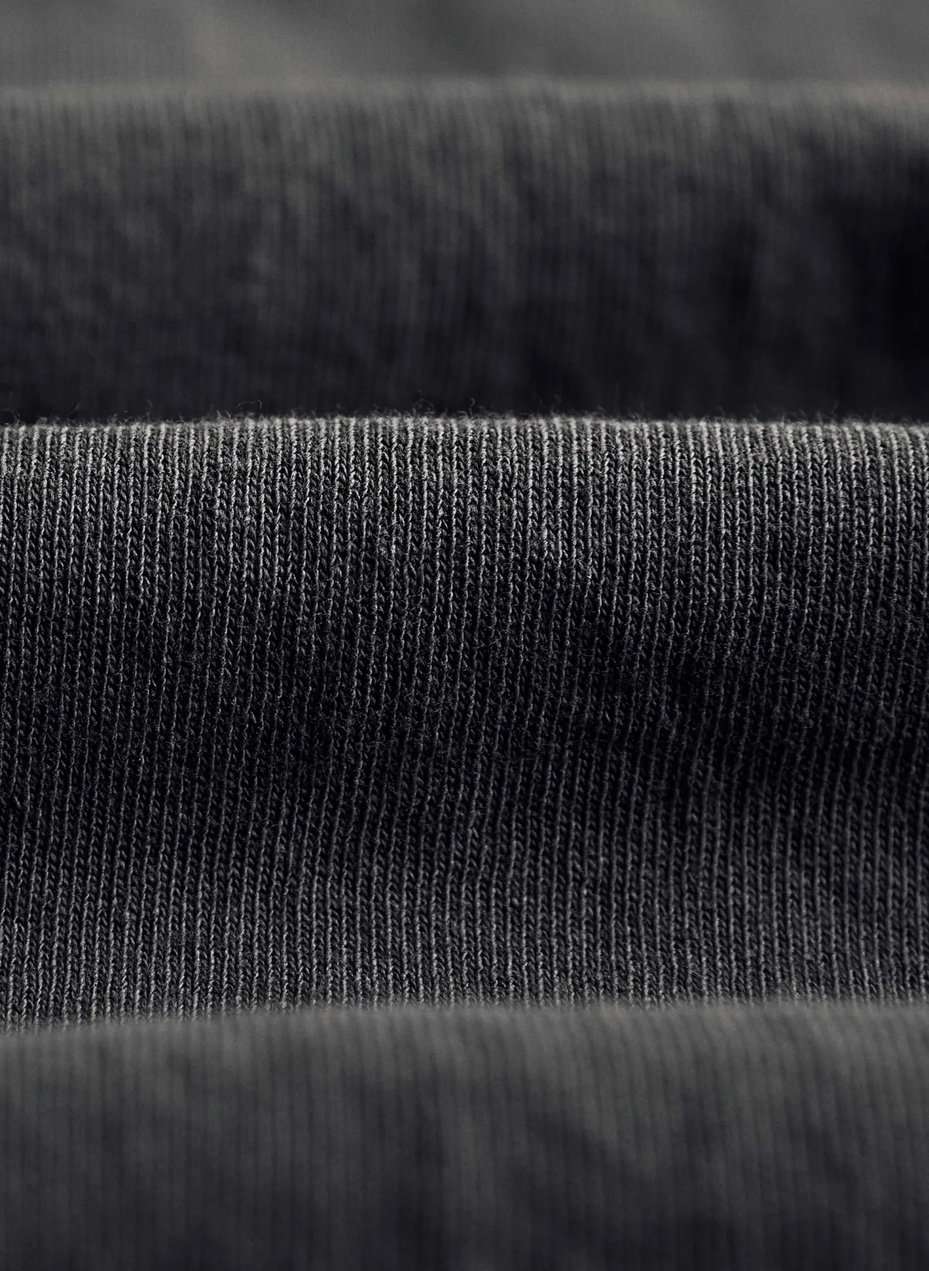 imogene + willie S/s Henley In Faded Black| Knits & Sweaters