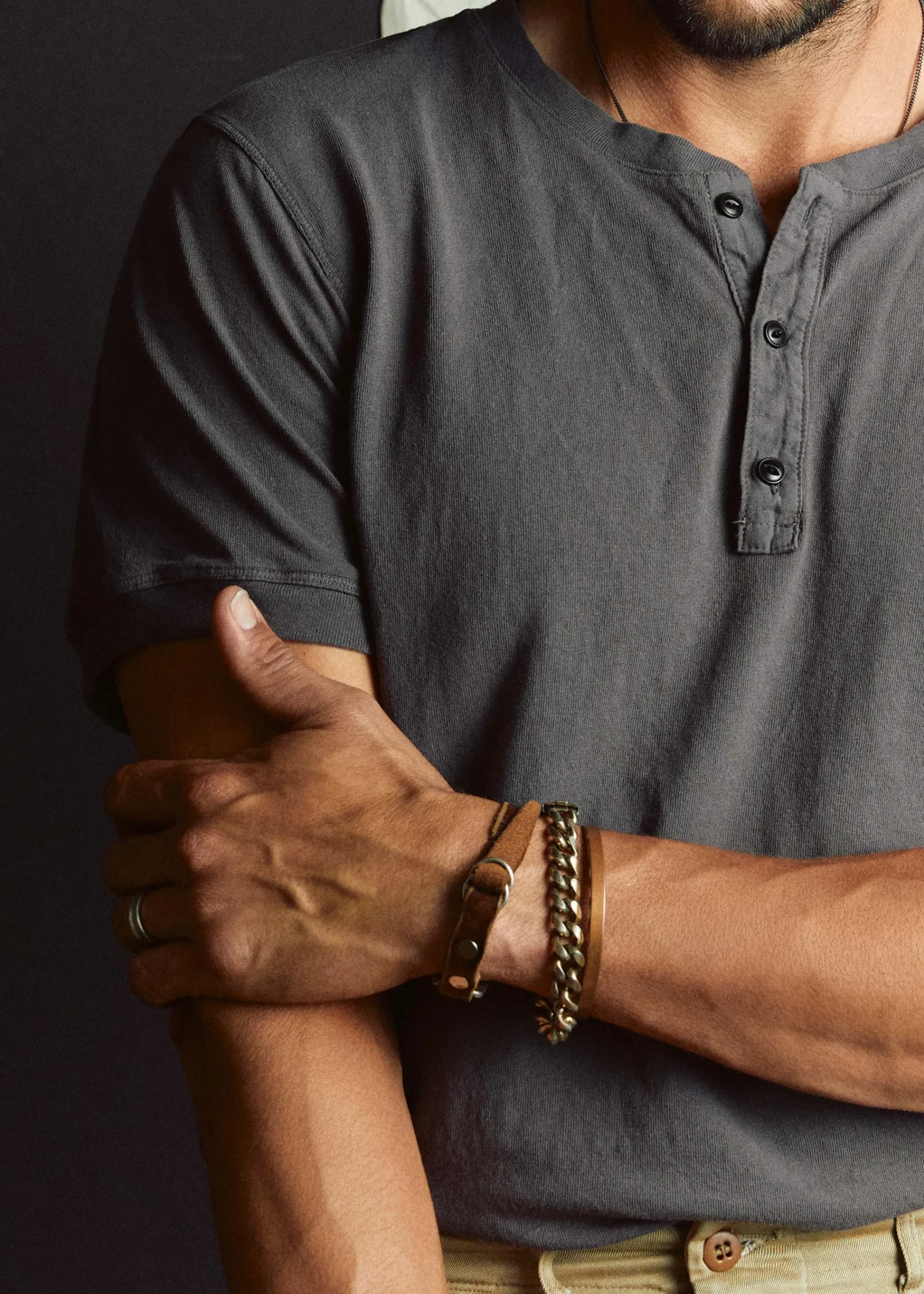 imogene + willie S/s Henley In Faded Black| Knits & Sweaters