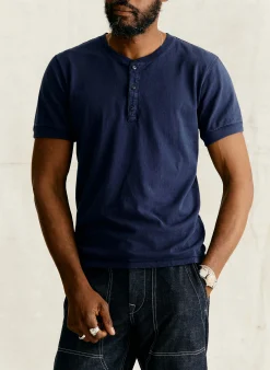 imogene + willie S/s Henley In Navy| Knits & Sweaters
