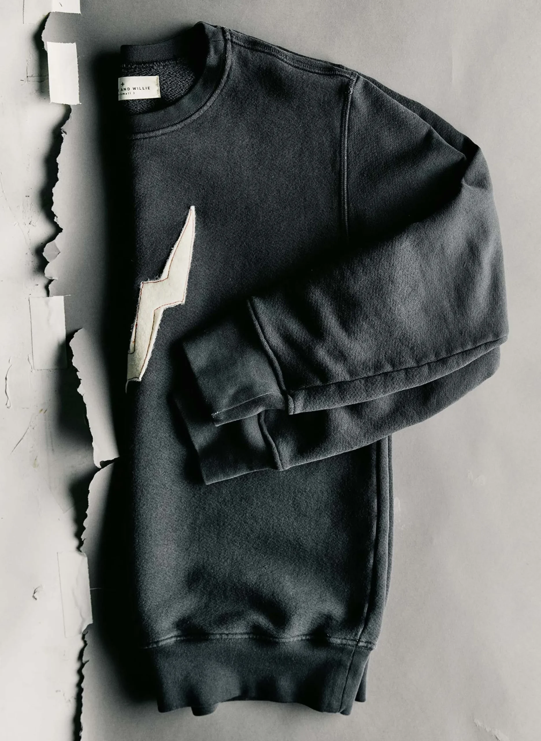 imogene + willie The "bolt" Sweatshirt In Black|Women Knits & Sweaters|Knits & Sweaters
