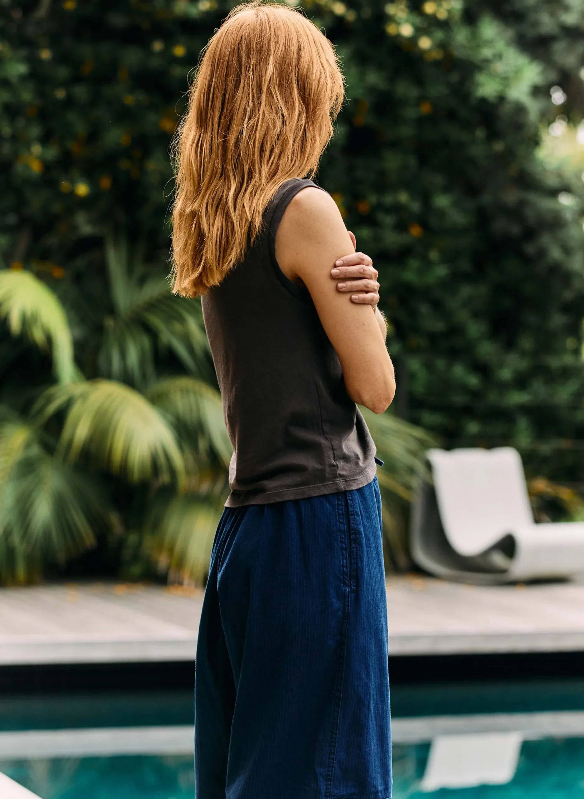 imogene + willie The Cotton Muscle Tee In Faded Black|Women Tees + Tanks