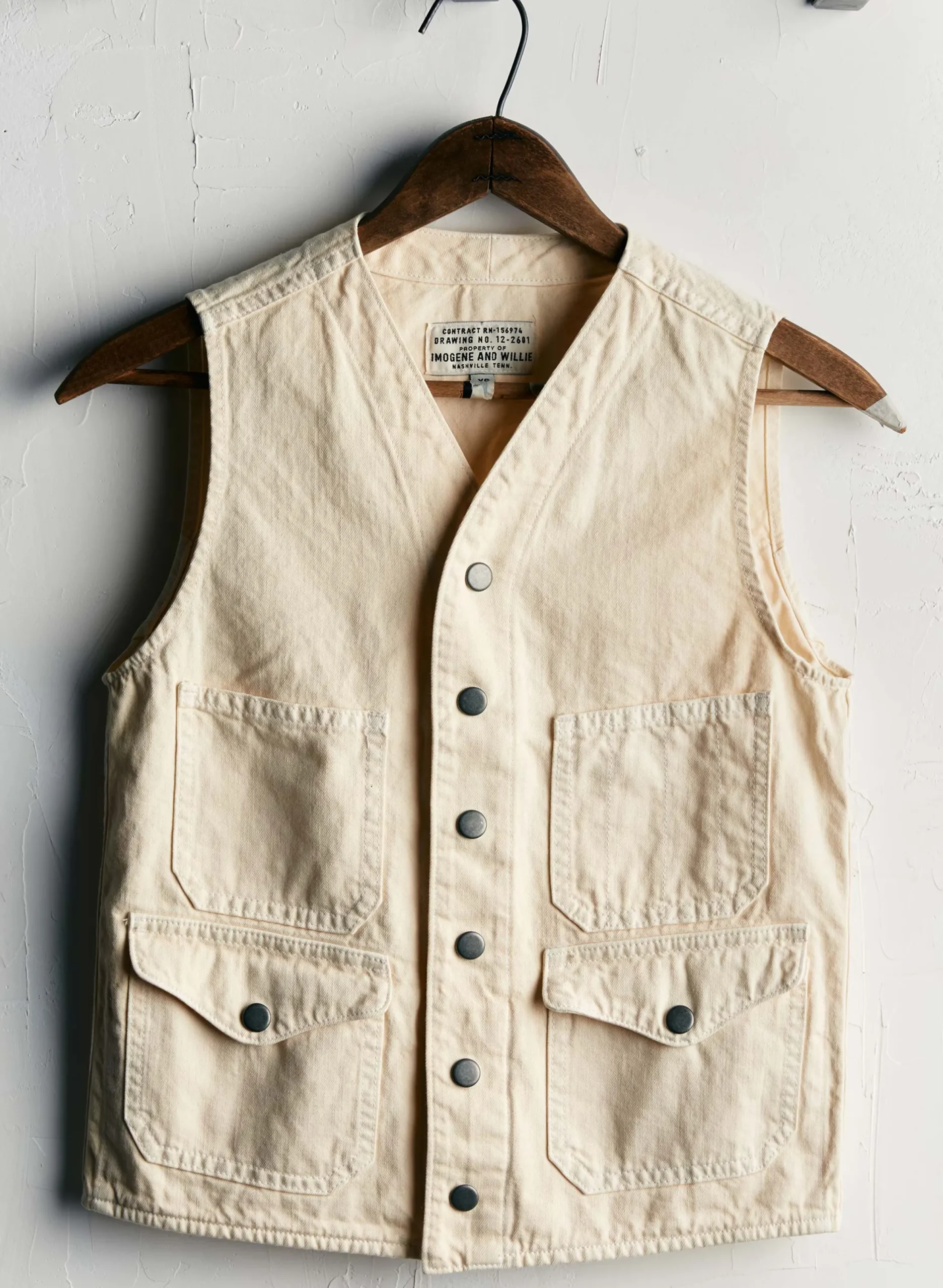imogene + willie The Field Vest In Natural|Women Shirts