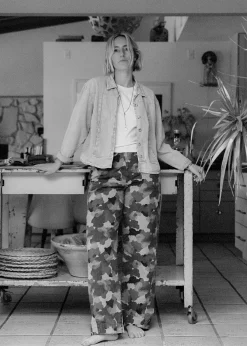 imogene + willie The Sonora Painted Camo Trouser|Women Pants & Shorts