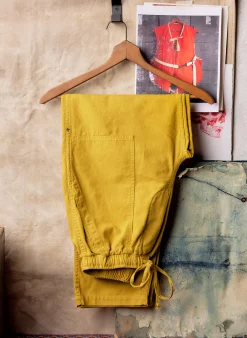 imogene + willie The Ventura Chore Pant In Chartreuse|Women Pants & Shorts|Pants & Shorts