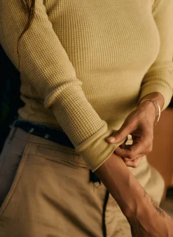imogene + willie The Waffle Thermal Crew In Faded Yellow|Women Knits & Sweaters
