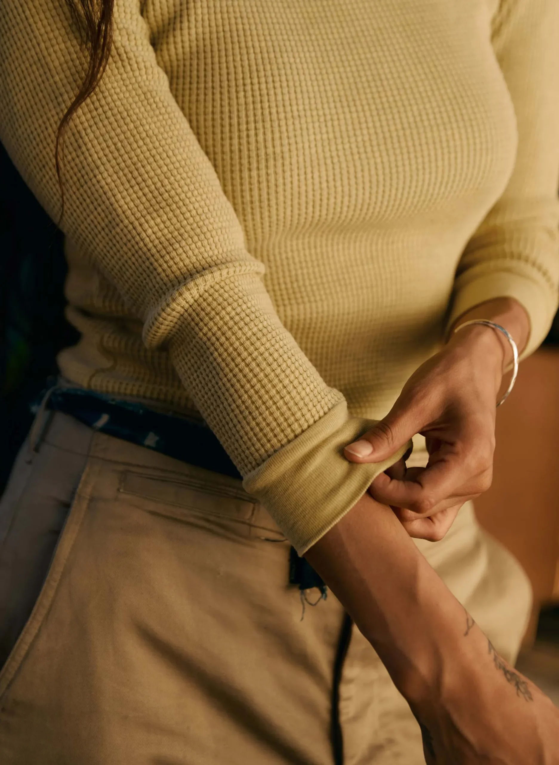 imogene + willie The Waffle Thermal Crew In Faded Yellow|Women Knits & Sweaters