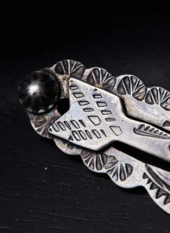 imogene + willie Vintage Navajo Arrow Pin|Women Accessories|Accessories