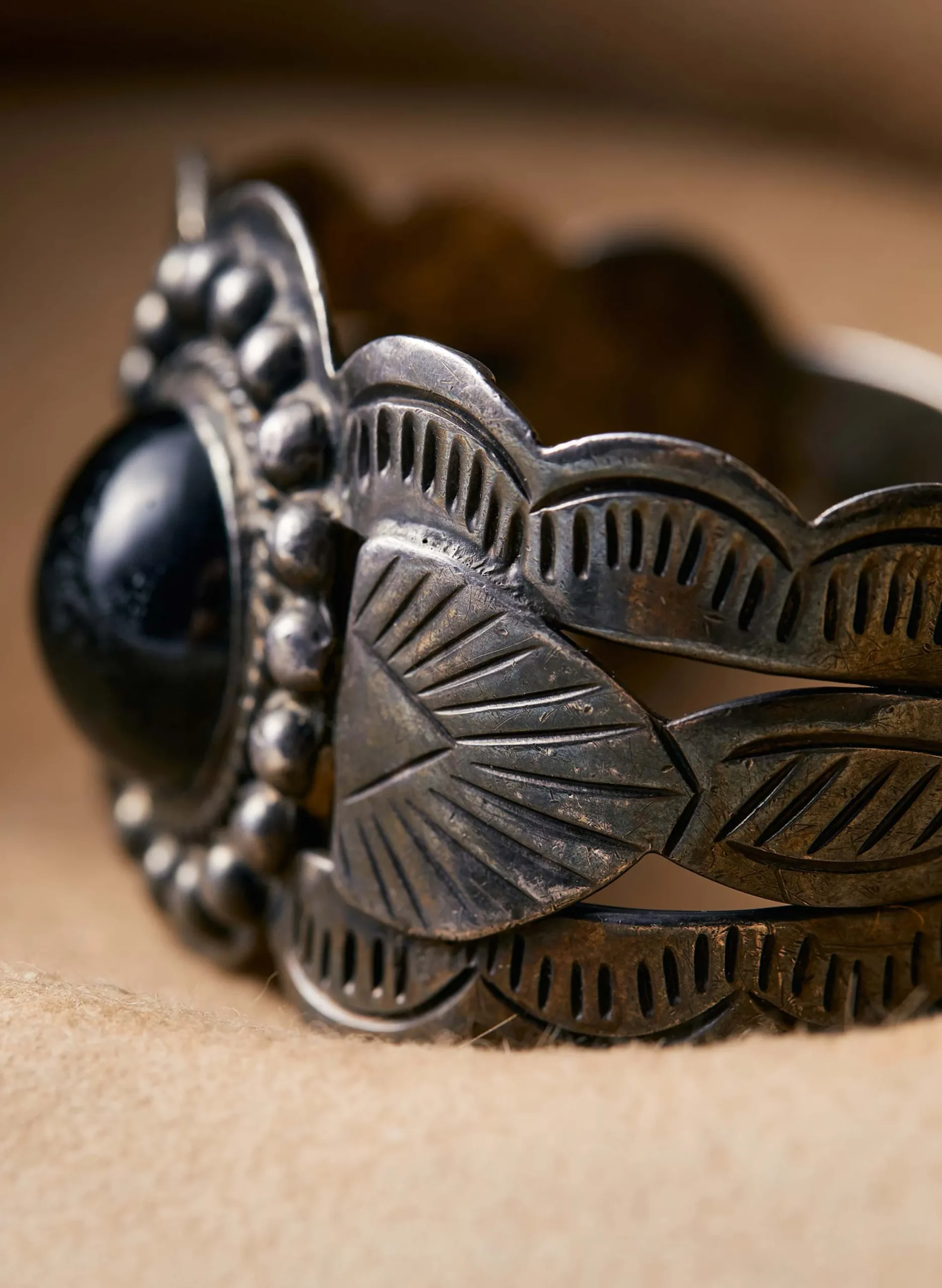 imogene + willie Vintage Silver Handstamped Cuff|Women Accessories|Accessories