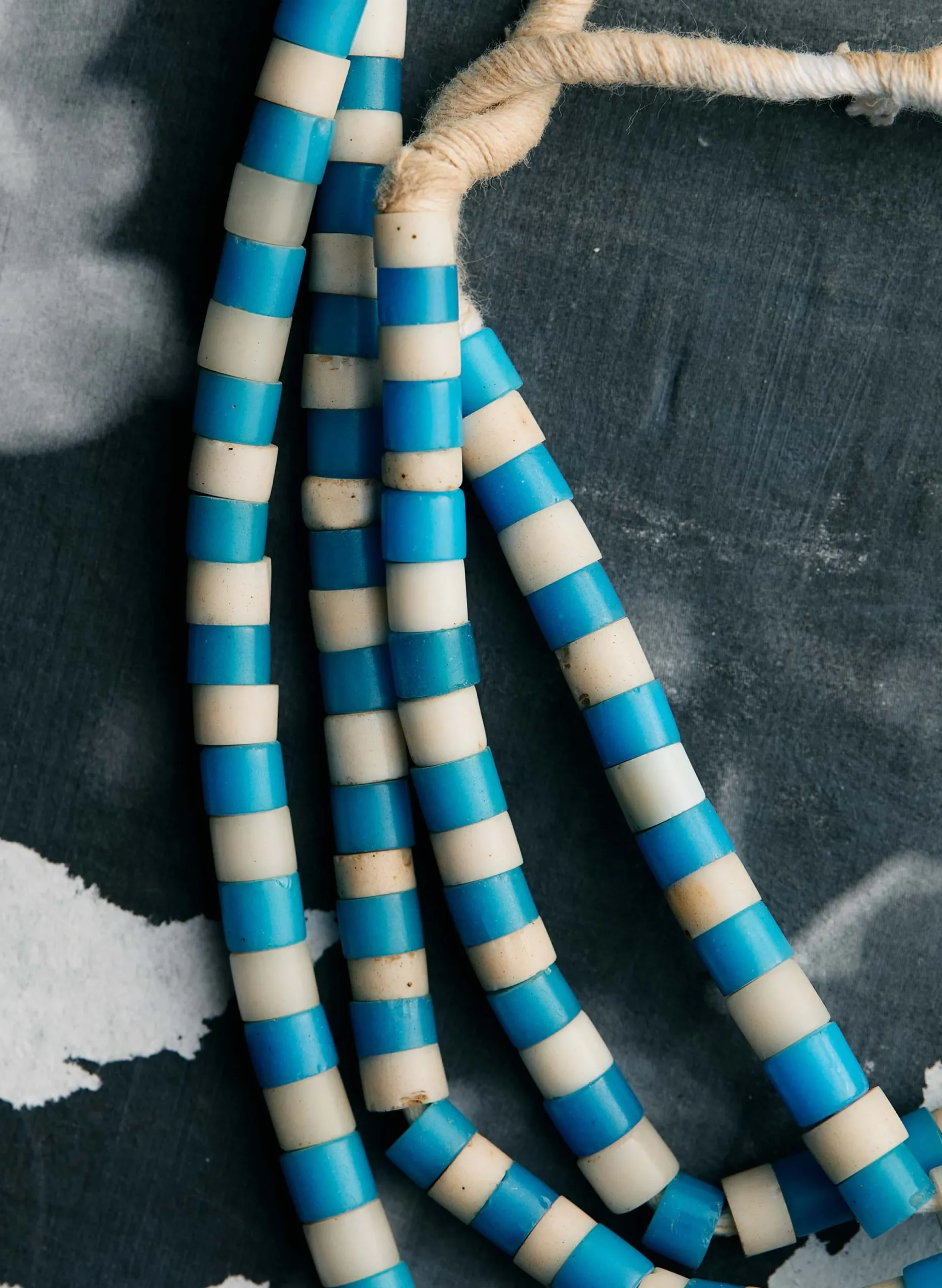 imogene + willie Vintage Striped Trade Bead Necklace|Women Accessories|Accessories